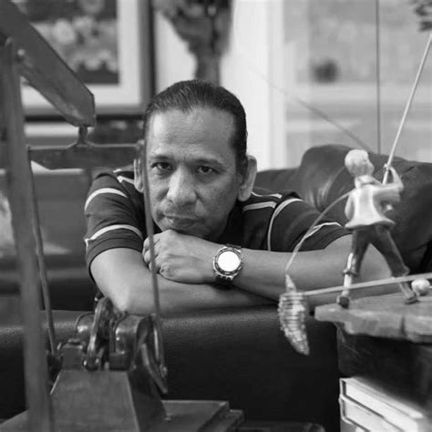 Ronald Castrillo .